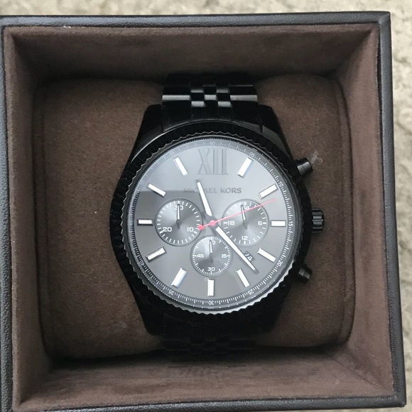 Mk8320 watch Clearance